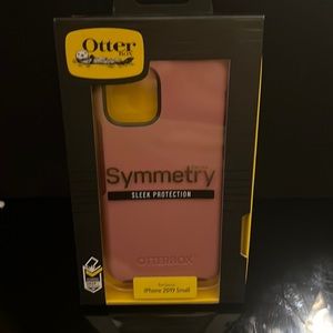 Otter Box symmetry Sleek Protection Series for iPhone 11 Phone Case